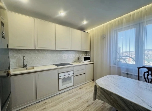 
  Продам 2-комн. квартира 65.42 м². Фото 1.