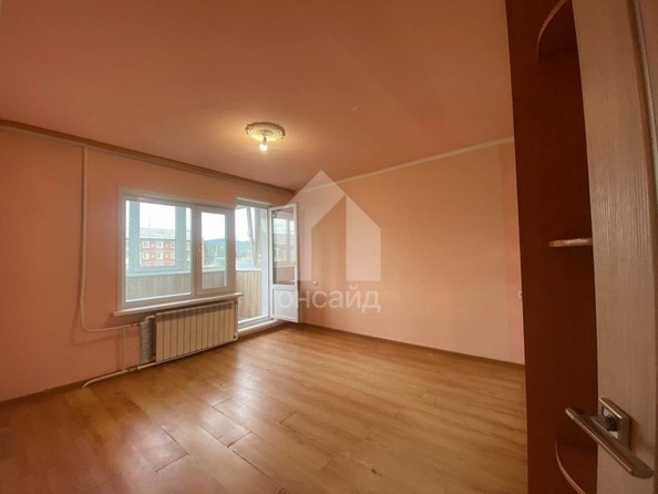 
   Продам 3-комнатную, 63.5 м², Ринчино ул, 3

. Фото 5.