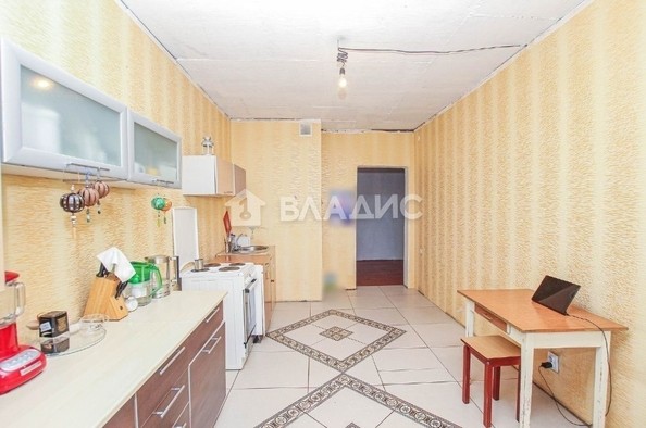
   Продам 3-комнатную, 83.4 м², Ключевская ул, 4В

. Фото 5.