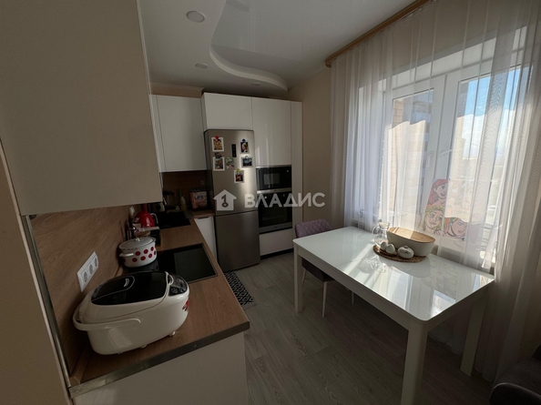 
   Продам 2-комнатную, 61 м², 0-я (СНТ Сибиряк тер) ул, 35

. Фото 9.