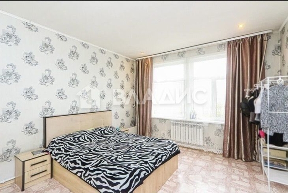 
   Продам 2-комнатную, 53 м², Жуковского ул, 30

. Фото 2.