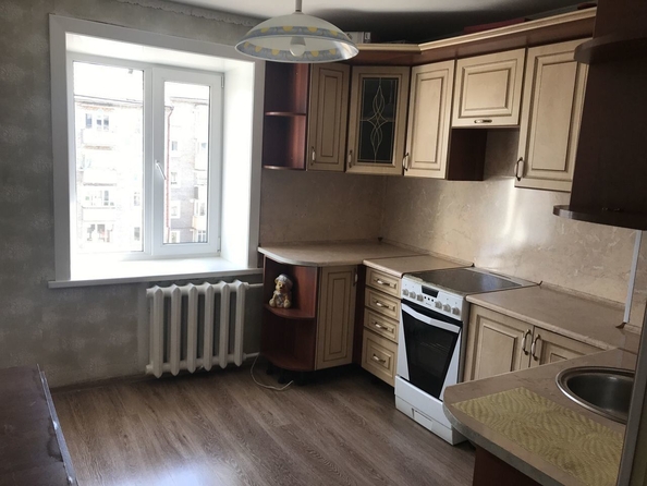 
   Продам 2-комнатную, 47.3 м², Шумяцкого ул, 16

. Фото 8.