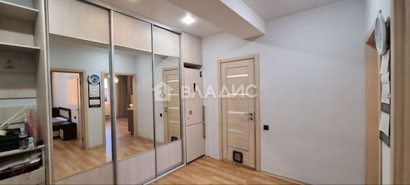 
   Продам 1-комнатную, 48.6 м², Калашникова ул, 11Б/1

. Фото 1.