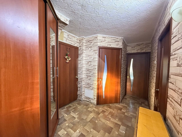 
   Продам 3-комнатную, 60.7 м², Антонова ул, 16

. Фото 5.