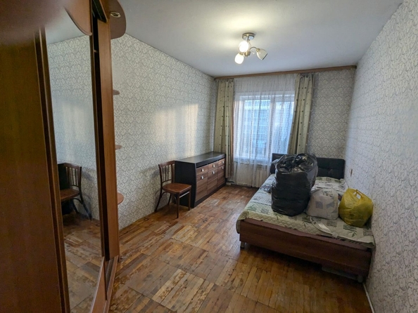 
   Продам 3-комнатную, 65.6 м², Ринчино ул, 3

. Фото 3.