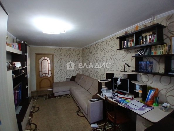 
  Продается 3-комн. квартира, 57 м², Октябрьская ул, д. 1А
. Фото 3.