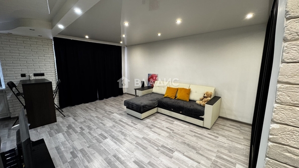 
  Продается студия, 30 м², Комарова ул, д. 16
. Фото 5.