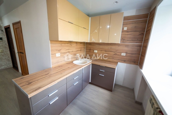 
  Продается 3-комн. квартира, 50.1 м², Октябрьская ул, д. 27
. Фото 5.