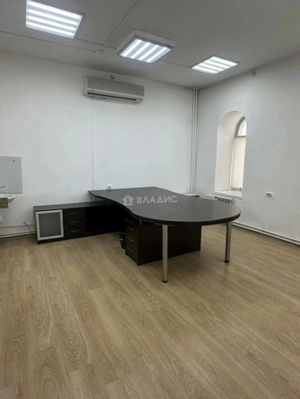 
  Продам универсальное помещение 187 м². Фото 1.