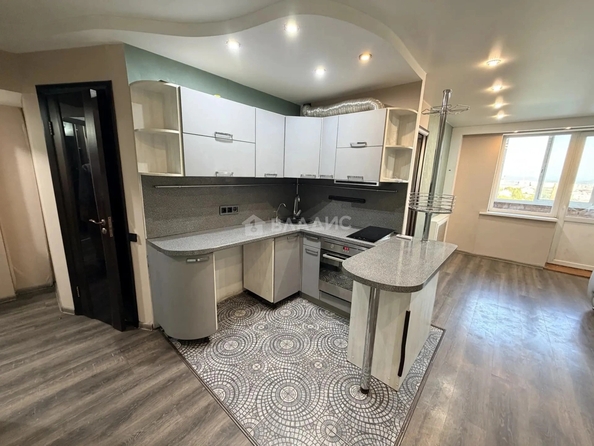 
  Продам 2-комн. квартиру 42.2 м². Фото 5.