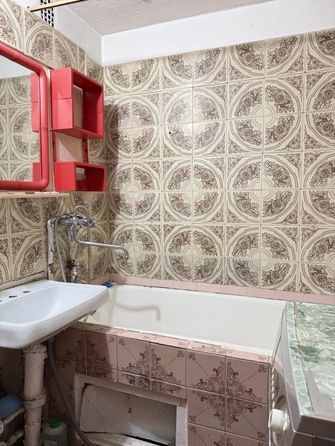
  Продам 3-комн. квартиру 63.7 м². Фото 22.