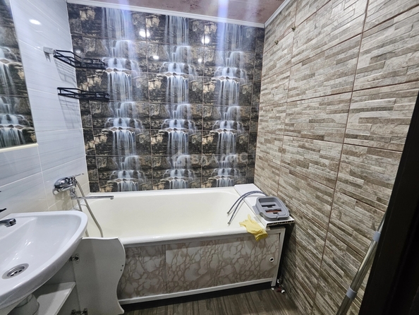 
  Продам 2-комн. квартиру 48.1 м². Фото 9.
