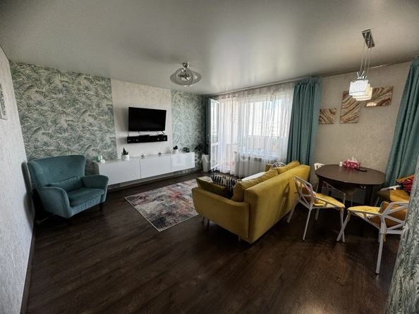 
  Продам 3-комн. квартиру 65.5 м². Фото 1.