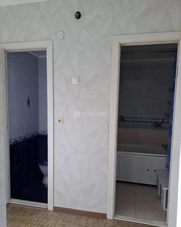 
  Продам 2-комн. квартиру 47.2 м². Фото 7.