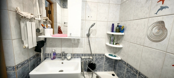 
  Продам 2-комн. квартиру 49.4 м². Фото 10.