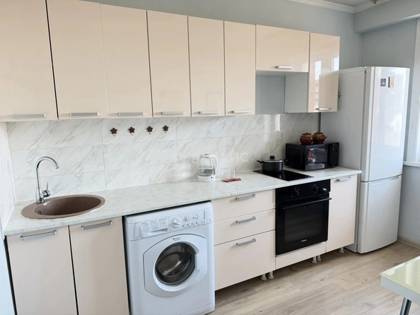 
  Продам 2-комн. квартиру 49.4 м². Фото 7.