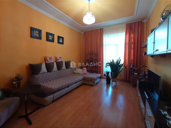 
  Продам 3-комн. квартиру 141 м². Фото 1.