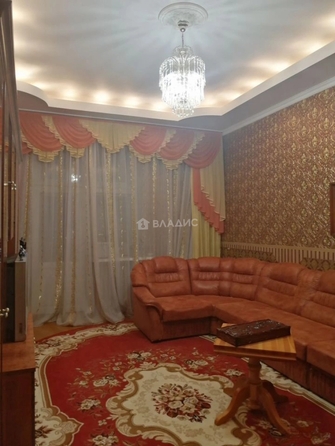 
  Продам 3-комн. квартиру 127.8 м². Фото 6.