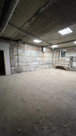 
  Продается универсальное помещение 196.5 м². Фото 6.