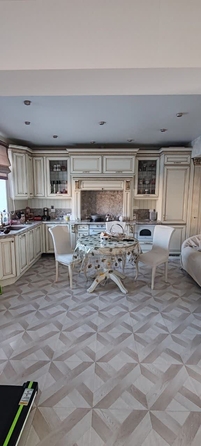 
  Продается дом 268.2 м². Фото 1.