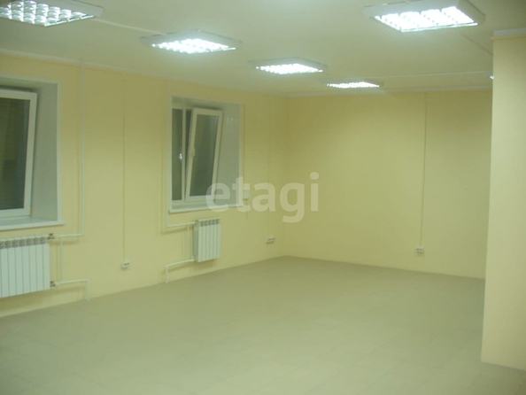 
  Продается универсальное помещение 47.5 м². Фото 1.