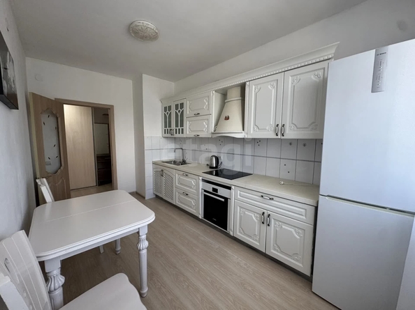 
  Продается 2-комн. квартира 56 м². Фото 1.