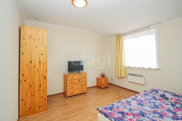
  Продается 4-комн. квартира 215.1 м². Фото 27.