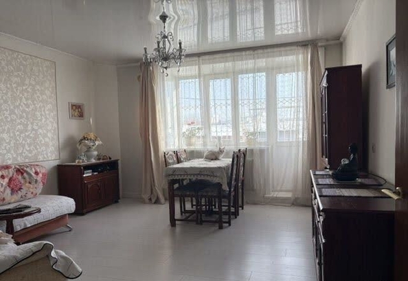 
  Продается 3-комн. квартира 69.8 м². Фото 1.