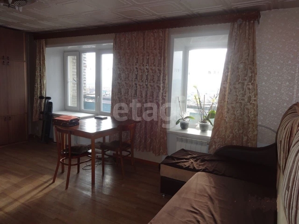 
  Продается 4-комн. квартира 74 м². Фото 1.