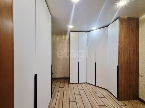 
  Продается 2-комн. квартира 72.7 м². Фото 2.