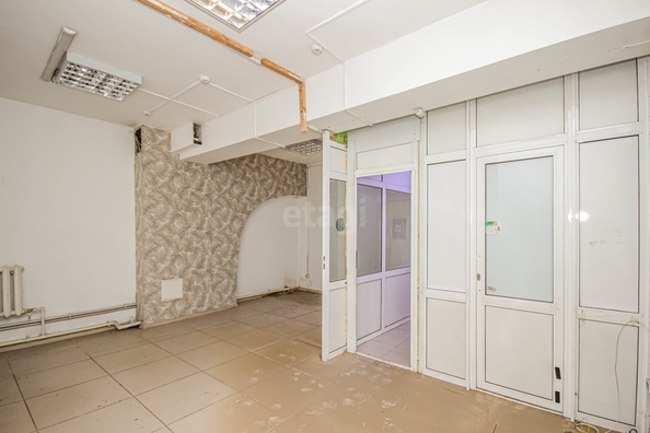 
  Продается торговая площадь 200 м². Фото 1.