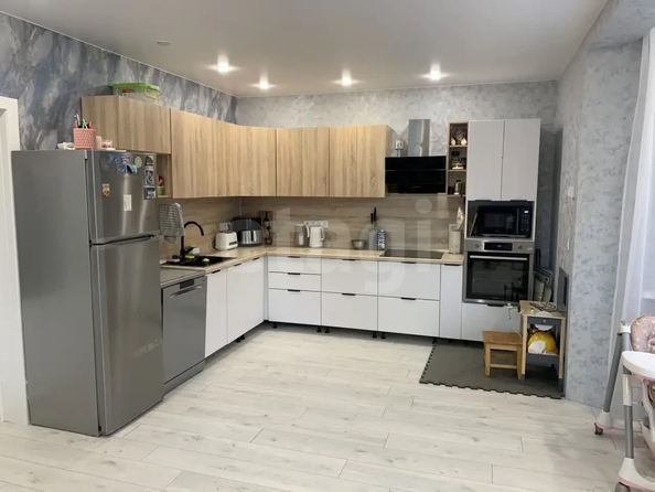 
  Продается дом 215.7 м². Фото 11.