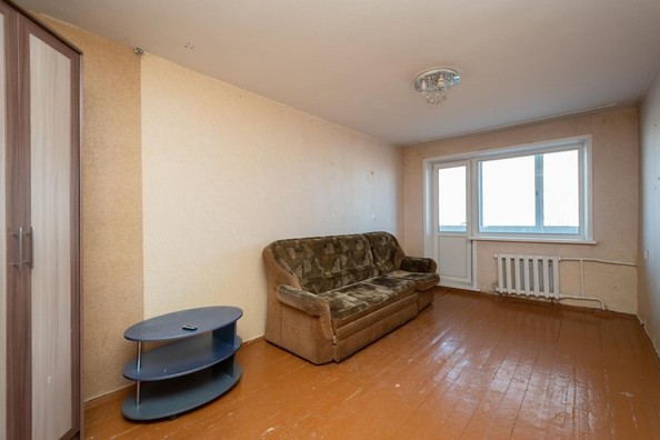 
   Продам комнату, 22 м², Помяловского ул, 15А

. Фото 1.