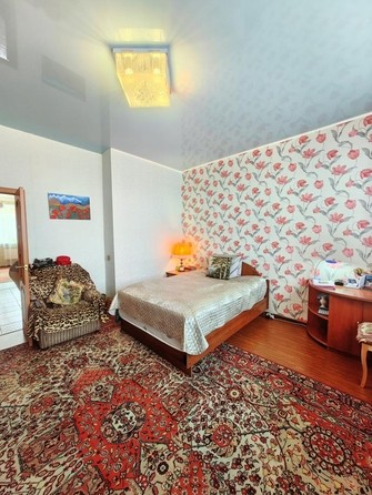 
   Продам 2-комнатную, 54 м², Ершовский мкр, 29

. Фото 2.