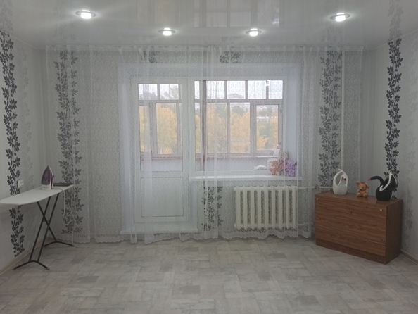 
   Продам 4-комнатную, 76.9 м², Карла Маркса ул, 23

. Фото 1.