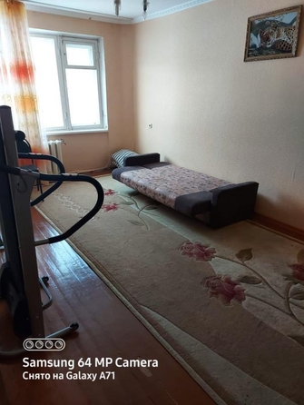 
   Продам 3-комнатную, 61 м², Наймушина ул, 23А

. Фото 2.