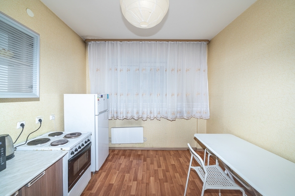 
   Продам 1-комнатную, 33.7 м², Еловая ул, 4

. Фото 3.