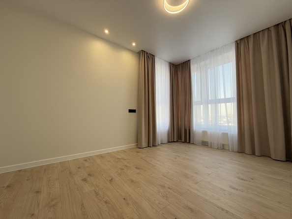 
   Продам 4-комнатную, 85.2 м², Култукская ул, 16

. Фото 13.