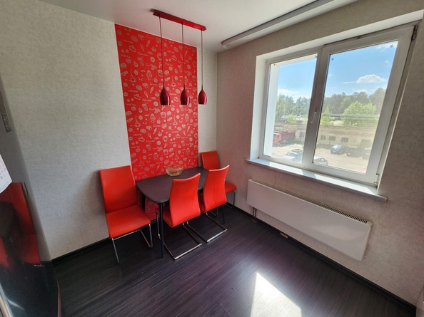 
  Сдам в аренду 2-комнатную квартиру, 53 м², Иркутск

. Фото 2.