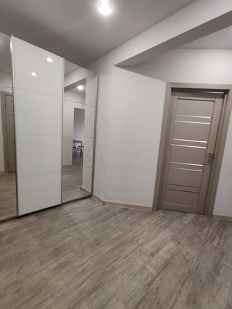 
  Сдам посуточно 2-комн. квартиру, 44.5 м², Бородина ул, д. 4
. Фото 2.
