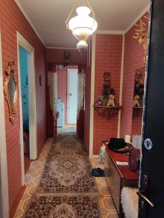 
  Продается 3-комн. квартира, 63.77 м², Космонавтов мкр
. Фото 6.