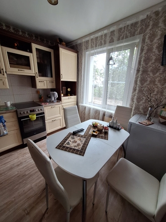 
  Продается 3-комн. квартира, 60 м², 17 мкр, д. 12
. Фото 1.