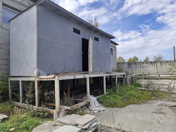 
  Продается универсальное помещение, 1078.2 м², 3 кв-л
. Фото 5.