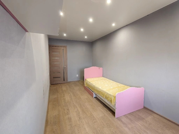 
  Продается 3-комн. квартира 59.2 м². Фото 1.
