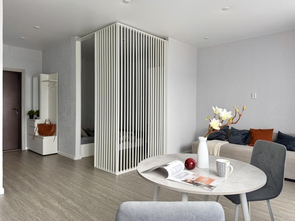 
  Продается 1-комн. квартира 36 м², в ЖК Радужный мкр, дом 8-10. Фото 1.
