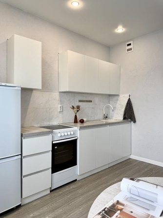 
  Продается 1-комн. квартира 36 м², в ЖК Радужный мкр, дом 8-10. Фото 11.
