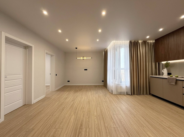 
  Продается 3-комн. квартира 72.5 м², в ЖК Стрижи Сити, блок-секции 8,9. Фото 7.
