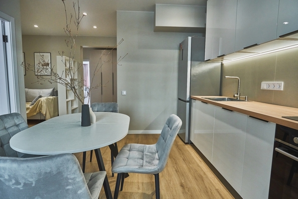 
  Продается 2-комн. квартира 57.7 м², в ЖК Юго-Западный, дом 17. Фото 6.