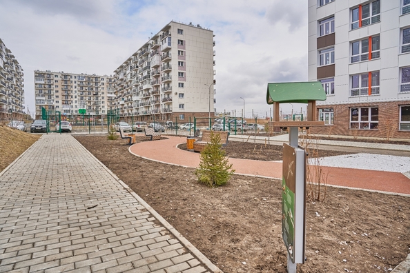 
  Продается 2-комн. квартира 60.7 м², в ЖК Юго-Западный, дом 17. Фото 7.