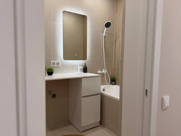 
  Продается 2-комн. квартира 41 м², в ЖК Стрижи Сити, блок-секции 6,7. Фото 11.